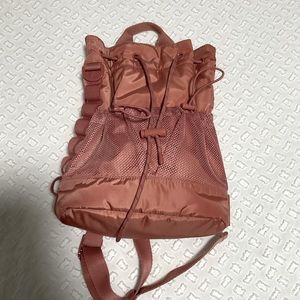 dagne dover nova sling 
Guc